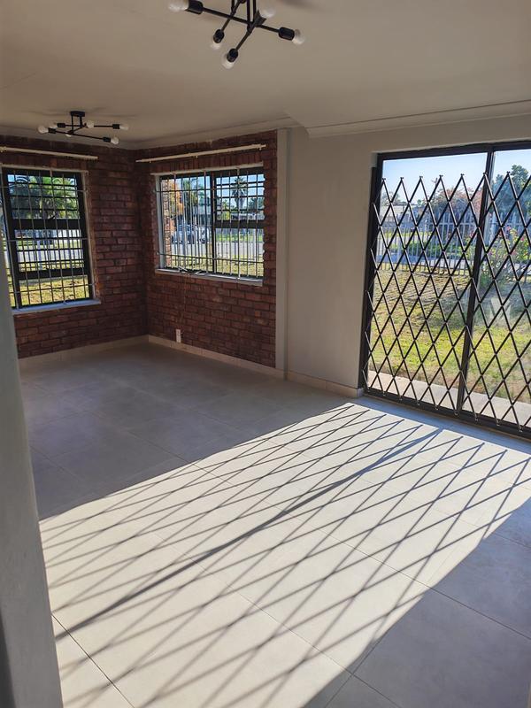 To Let 2 Bedroom Property for Rent in Windsor Park Eastern Cape
